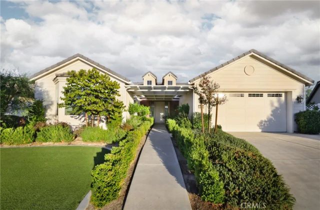 2228 Swanfield, Bakersfield, CA 93311