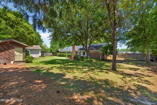 622 Long Leaf Acres Drive, Wilmington, NC 28405