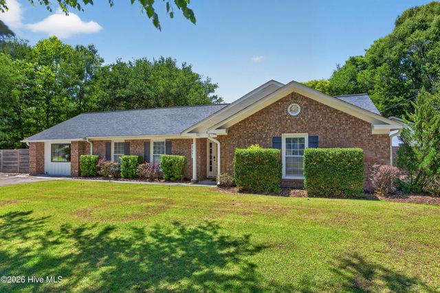 622 Long Leaf Acres Drive, Wilmington, NC 28405
