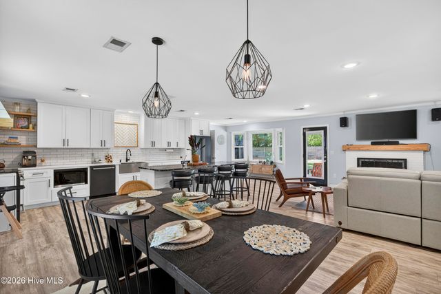 622 Long Leaf Acres Drive, Wilmington, NC 28405