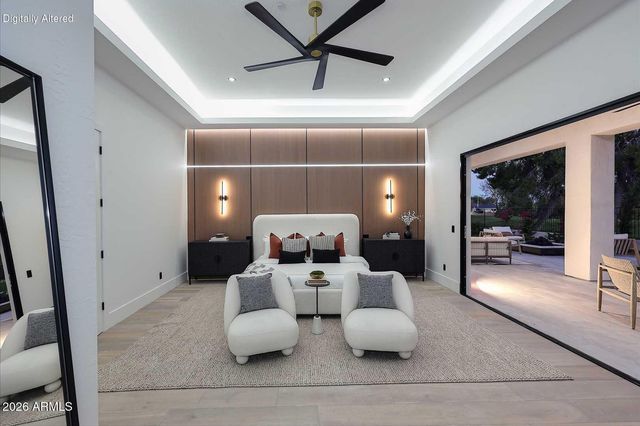 8201 E KALIL Drive, Scottsdale, AZ 85260