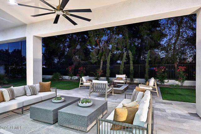 8201 E KALIL Drive, Scottsdale, AZ 85260