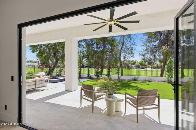 8201 E KALIL Drive, Scottsdale, AZ 85260