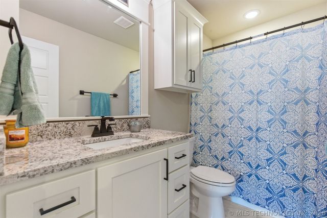 14214 E 91st Street N, Owasso, OK 74055
