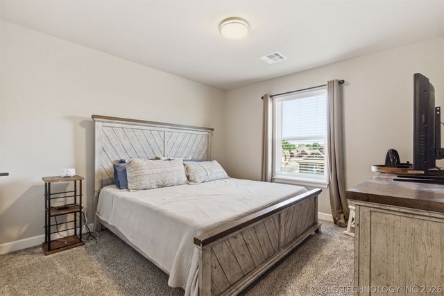 14214 E 91st Street N, Owasso, OK 74055