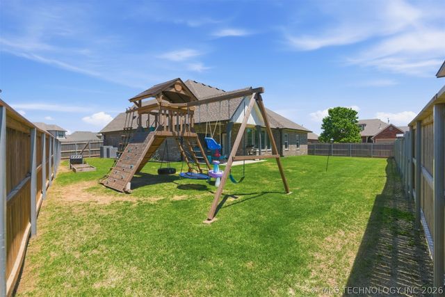 14214 E 91st Street N, Owasso, OK 74055
