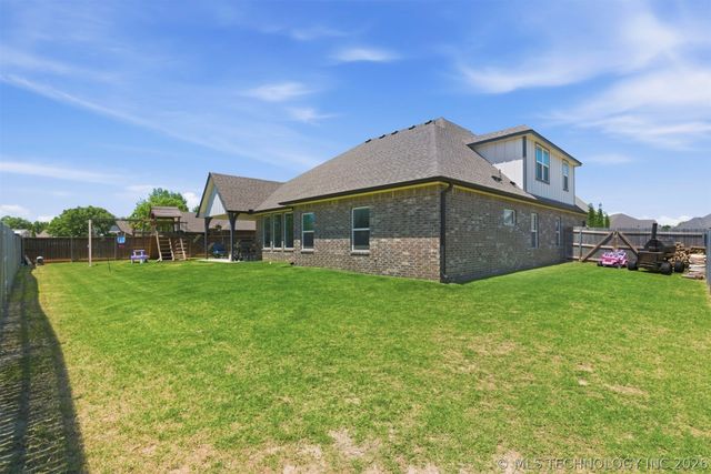 14214 E 91st Street N, Owasso, OK 74055