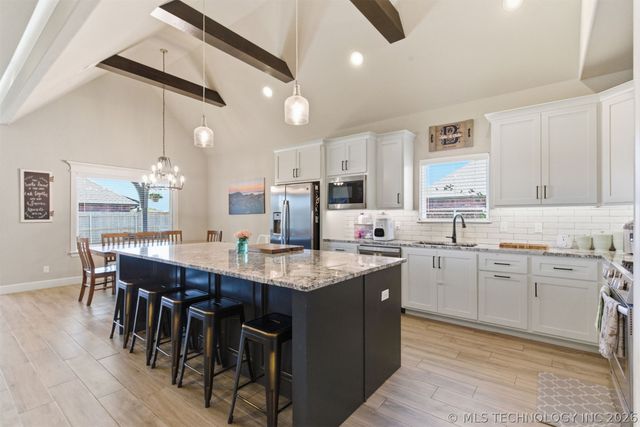 14214 E 91st Street N, Owasso, OK 74055