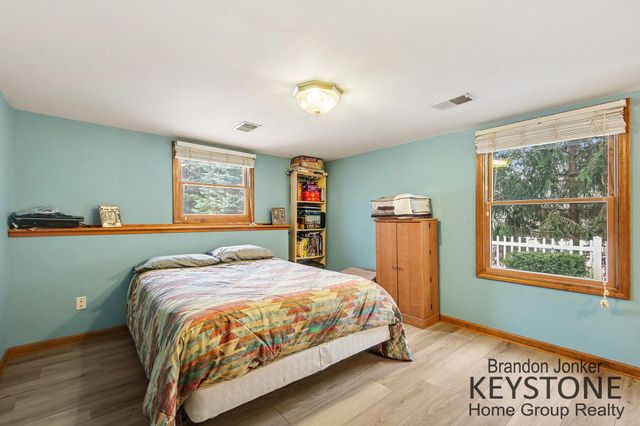 7384 Rezen Drive Ne, Plainfield Twp, MI 49341