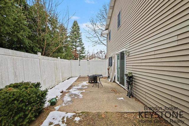 7384 Rezen Drive Ne, Plainfield Twp, MI 49341