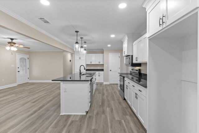 400 Maple Drive, Petal, MS 39465