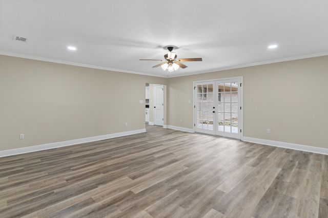 400 Maple Drive, Petal, MS 39465