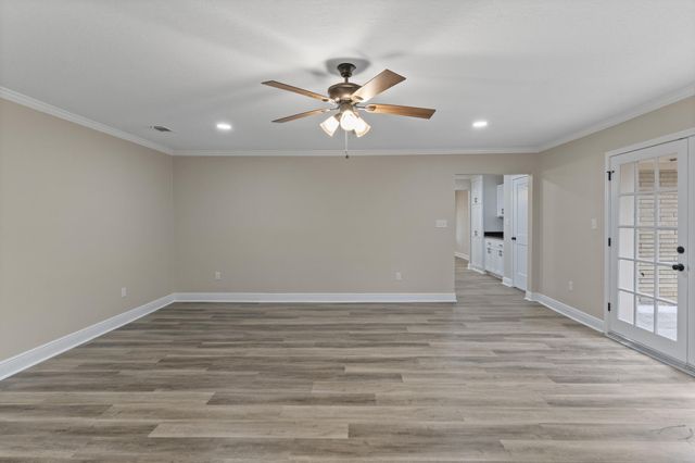 400 Maple Drive, Petal, MS 39465