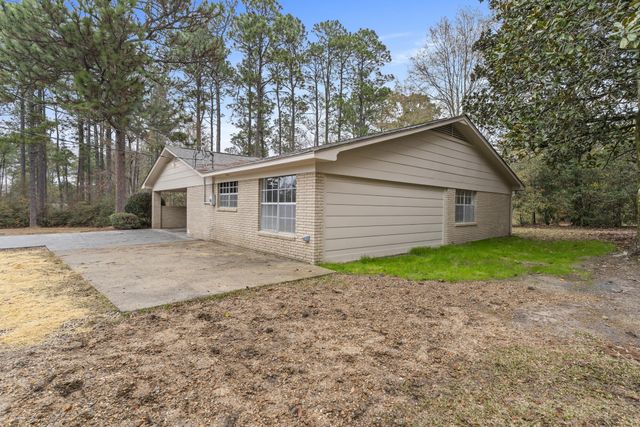 400 Maple Drive, Petal, MS 39465