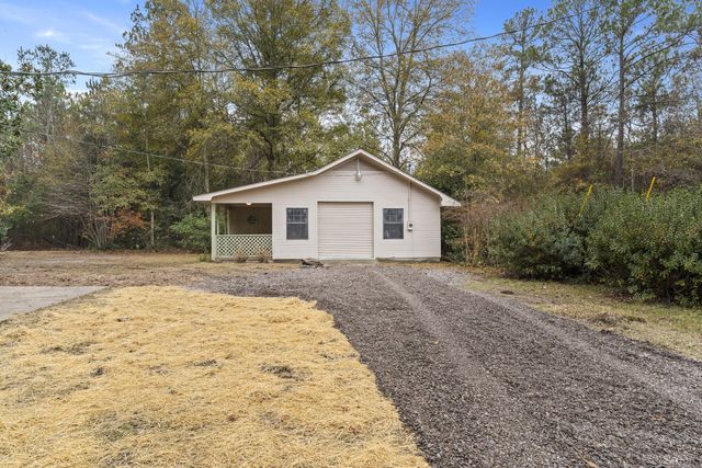 400 Maple Drive, Petal, MS 39465