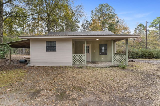 400 Maple Drive, Petal, MS 39465