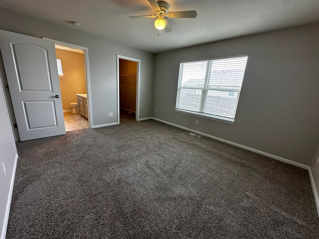 1077 E 115th Lane, Crown Point, IN 46307