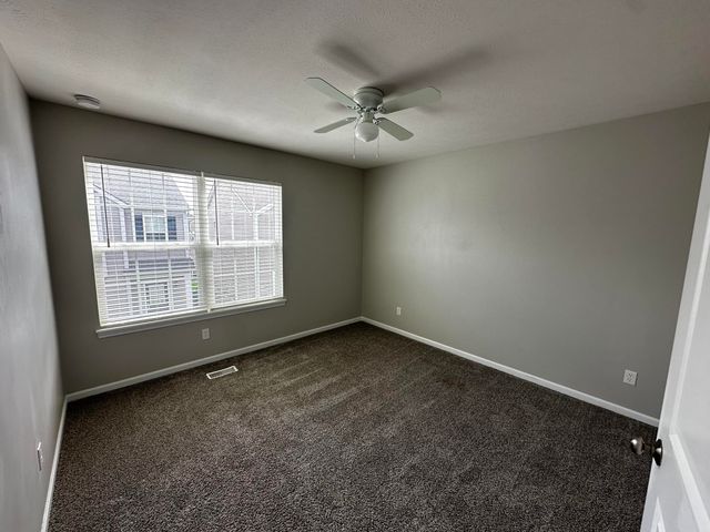 1077 E 115th Lane, Crown Point, IN 46307