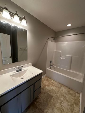 1077 E 115th Lane, Crown Point, IN 46307