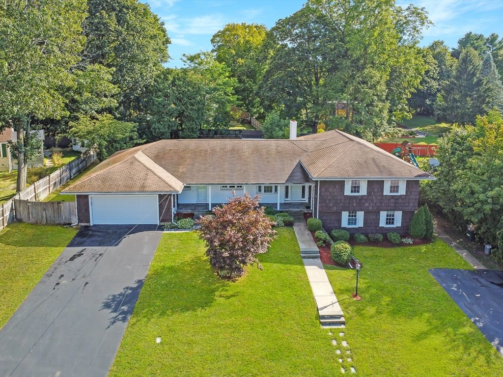 45 Lakewood Terrace, Haverhill, MA 01830