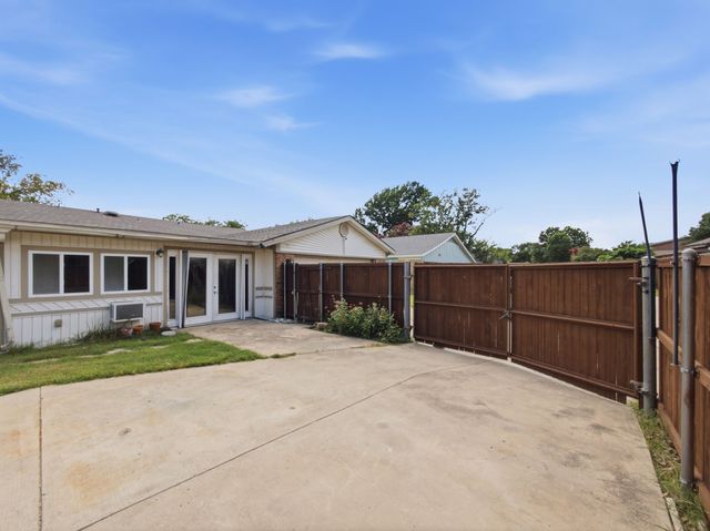 2813 Countess Drive, Plano, TX 75074