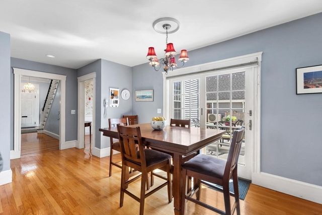 32 Lincoln Rd, Medford, MA 02155