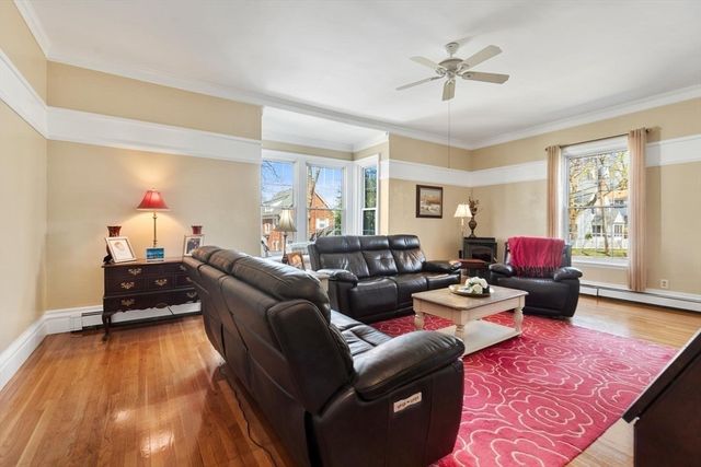 32 Lincoln Rd, Medford, MA 02155