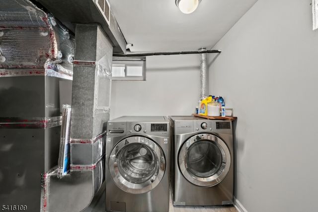 724 Walnut St, Linden City, NJ 07036