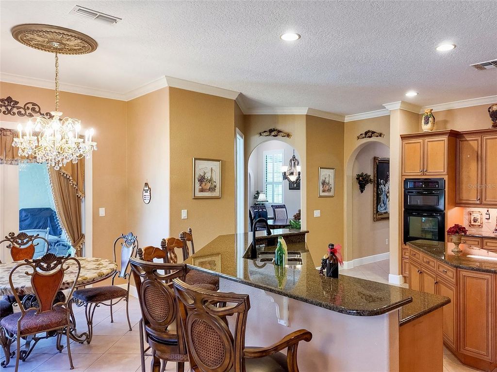 Image 29 of property listing at 4866 KEENELAND CIRCLE, Orlando, FL 32819