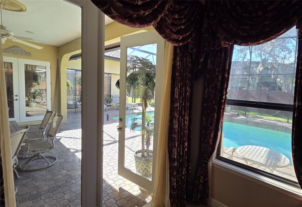 Image 47 of property listing at 4866 KEENELAND CIRCLE, Orlando, FL 32819