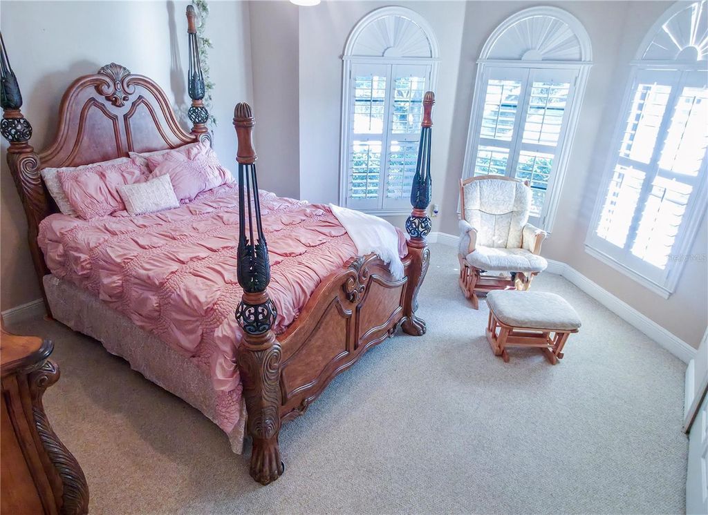 Image 59 of property listing at 4866 KEENELAND CIRCLE, Orlando, FL 32819