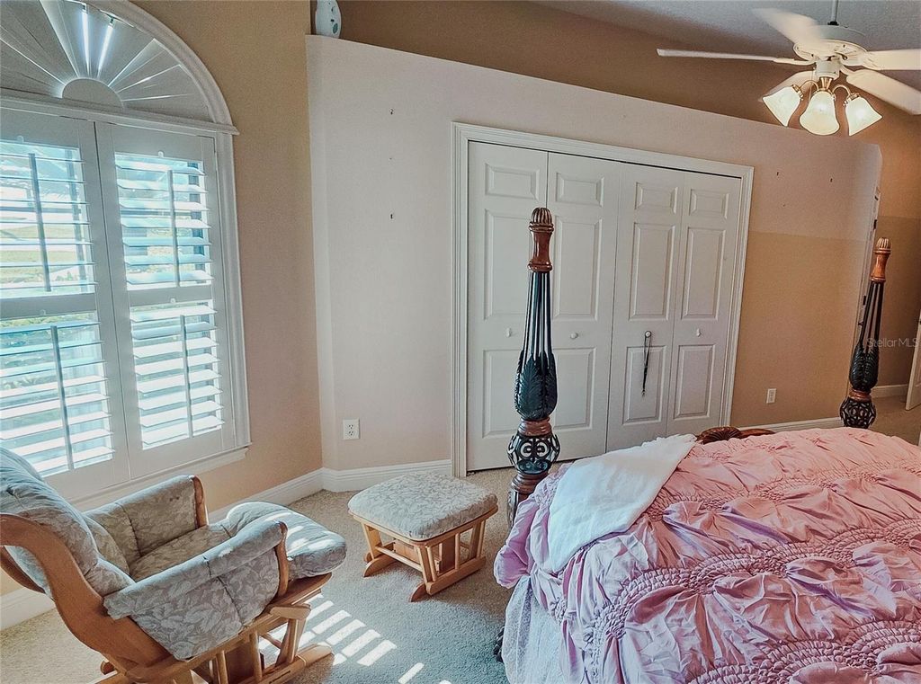 Image 62 of property listing at 4866 KEENELAND CIRCLE, Orlando, FL 32819