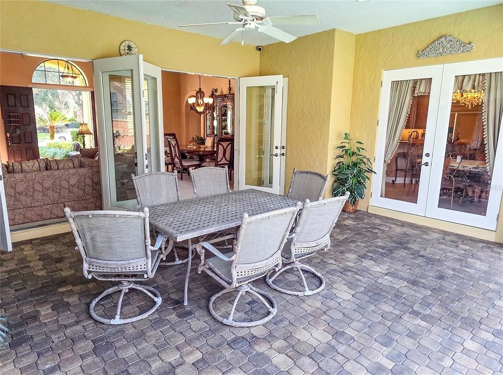 Image 84 of property listing at 4866 KEENELAND CIRCLE, Orlando, FL 32819