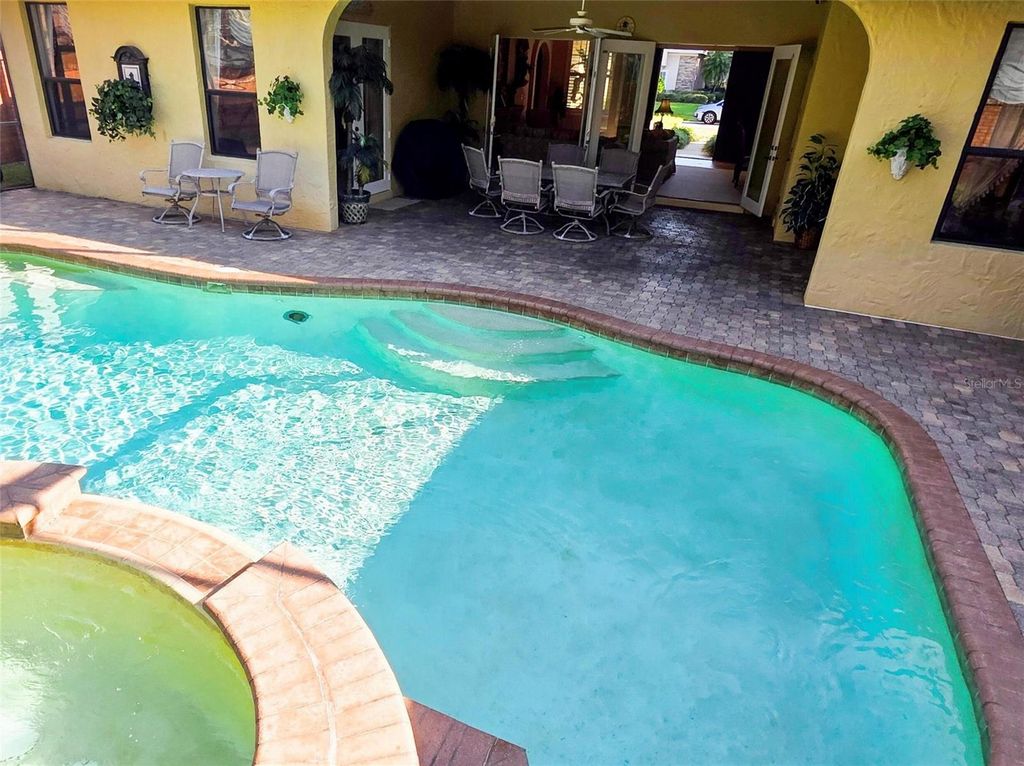 Image 88 of property listing at 4866 KEENELAND CIRCLE, Orlando, FL 32819