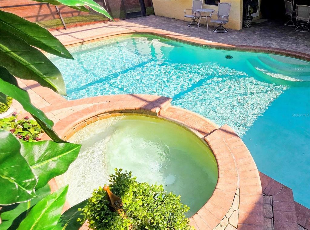 Image 89 of property listing at 4866 KEENELAND CIRCLE, Orlando, FL 32819