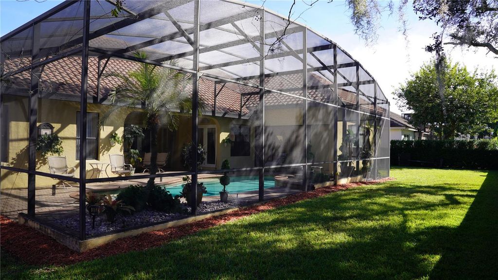 Image 97 of property listing at 4866 KEENELAND CIRCLE, Orlando, FL 32819