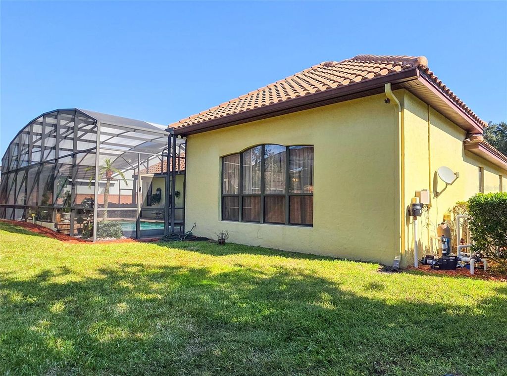 Image 99 of property listing at 4866 KEENELAND CIRCLE, Orlando, FL 32819