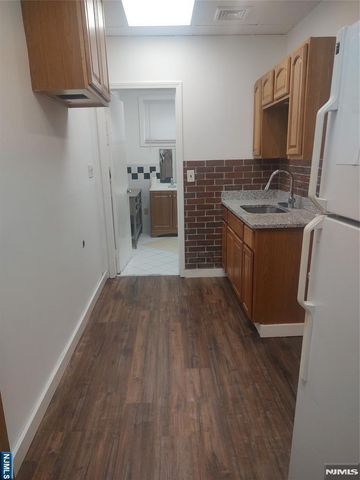 58 Wallington Avenue 1, Wallington, NJ 07057