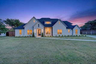 3710 Castle Drive, Rowlett, TX 75089