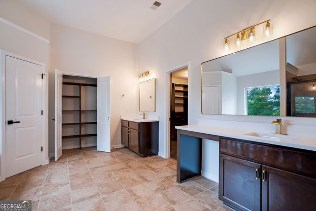 190 Thrushwood Drive Drive, Fayetteville, GA 30215