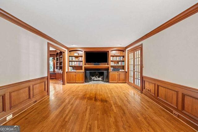 5054 Pine Bark Circle, Dunwoody, GA 30338