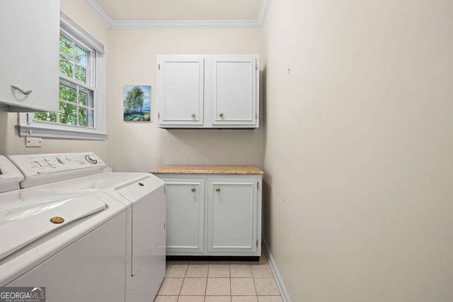 5054 Pine Bark Circle, Dunwoody, GA 30338