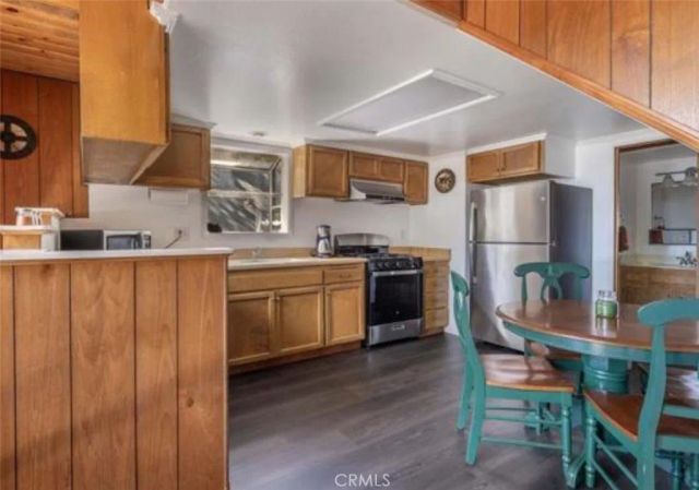 31450 Ocean View, Running Springs, CA 92382