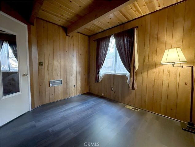 31450 Ocean View, Running Springs, CA 92382