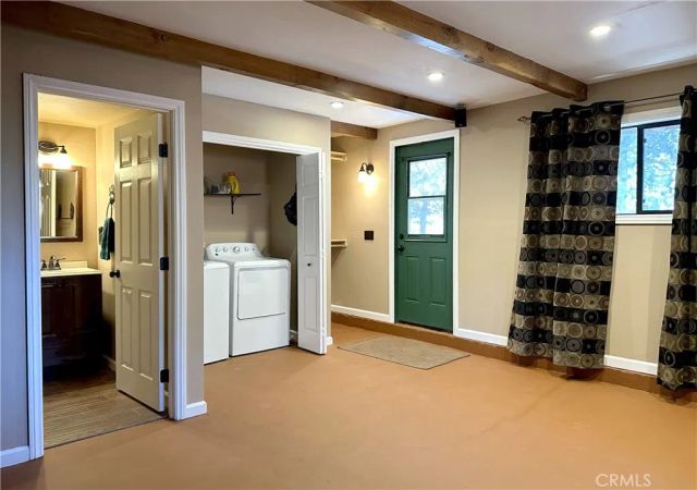 31450 Ocean View, Running Springs, CA 92382