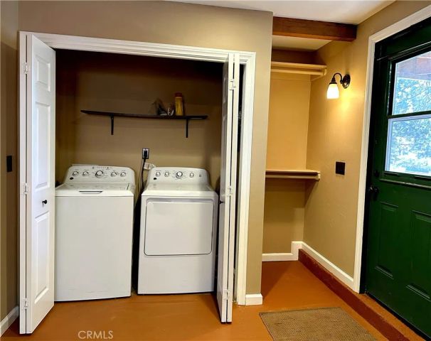 31450 Ocean View, Running Springs, CA 92382