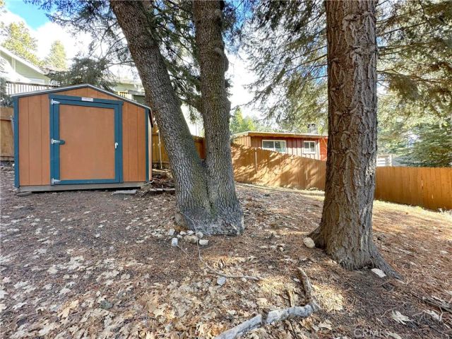 31450 Ocean View, Running Springs, CA 92382