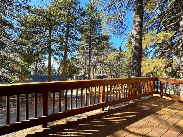 31450 Ocean View, Running Springs, CA 92382