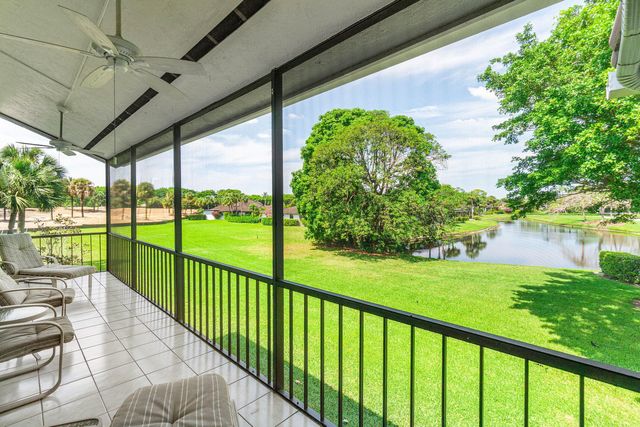 7809 Lakeside Boulevard 4, Boca Raton, FL 33434