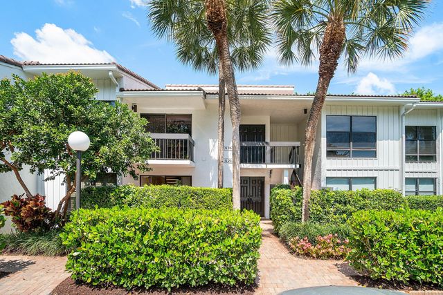 7809 Lakeside Boulevard 4, Boca Raton, FL 33434